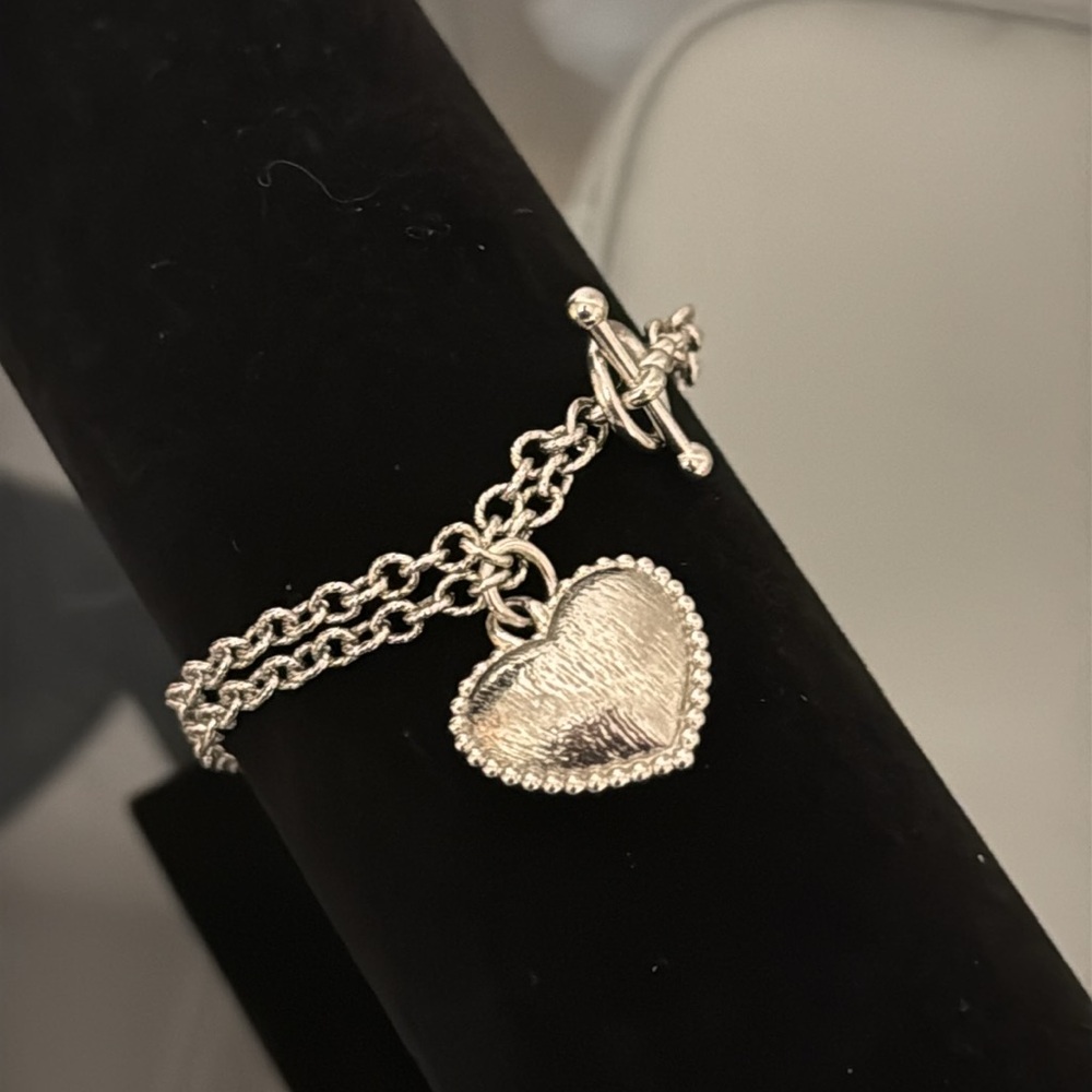 Simply Vera Vera Wang Silver Puff Heart Bracelet - Picture 4 of 4